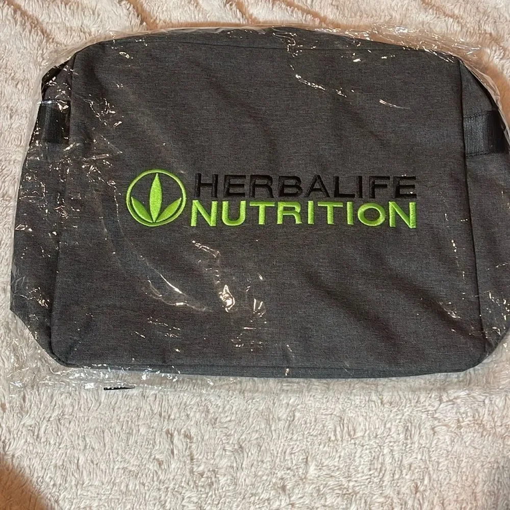 NEW Herbalife nutrition messenger bag